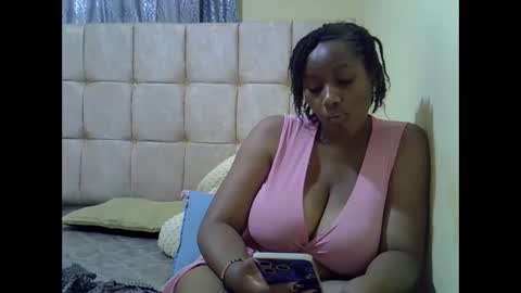 Snapshot of cutestebony1 chatting on December 2025 05:46:01 AM cutestebony1 online show from December 2025 05:46:01 AM