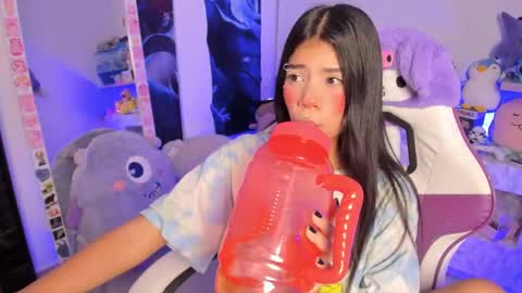  - independent model online show from February 2025 12:20:02 AM