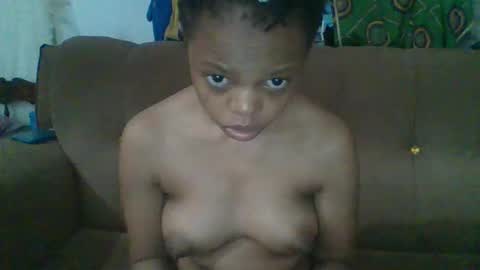 cutey-blonde online show from April 2026 01:11:02 AM