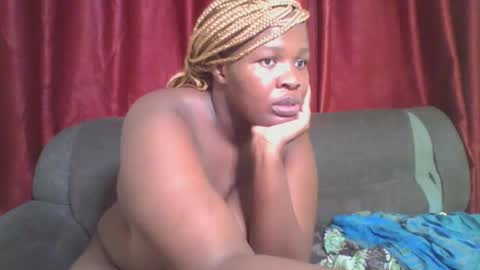 Snapshot of cutey_mellanin chatting on January 2025 09:48:02 PM cutey_mellanin online show from January 2025 09:48:02 PM