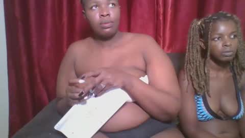 Snapshot of cutey_mellanin chatting on February 2025 09:03:01 AM cutey_mellanin online show from February 2025 09:03:01 AM