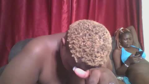 Snapshot of cutey_mellanin chatting on February 2025 02:16:01 PM cutey_mellanin online show from February 2025 02:16:01 PM