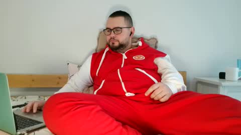 Snapshot of cutie_ben chatting on February 2025 11:38:02 AM Ben hot video on page online show from February 2025 11:38:02 AM