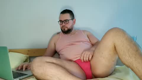 Snapshot of cutie_ben chatting on February 2025 11:52:01 AM Ben hot video on page online show from February 2025 11:52:01 AM