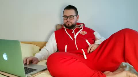 Snapshot of cutie_ben chatting on March 2025 11:00:02 AM Ben hot video on page online show from March 2025 11:00:02 AM