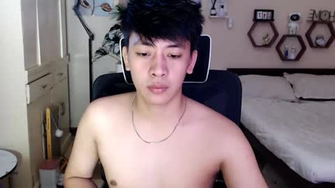 Snapshot of cutie_cumshow chatting on January 2026 06:39:01 AM Neil Taylor online show from January 2026 06:39:01 AM