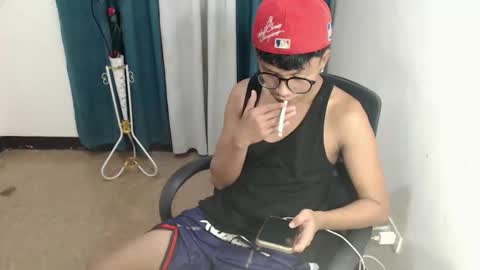 Snapshot of cutie_mico chatting on May 2026 10:43:01 AM cutie_mico online show from May 2026 10:43:01 AM