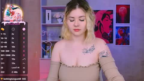 Snapshot of cutie_mili chatting on January 2025 10:58:02 AM mili online show from January 2025 10:58:02 AM