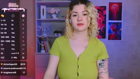 Snapshot of cutie_mili chatting on January 2025 12:47:02 PM mili online show from January 2025 12:47:02 PM