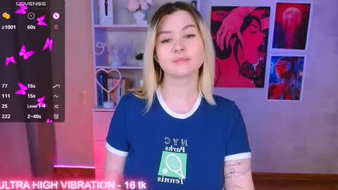 Snapshot of cutie_mili chatting on February 2025 12:58:02 AM mili online show from February 2025 12:58:02 AM