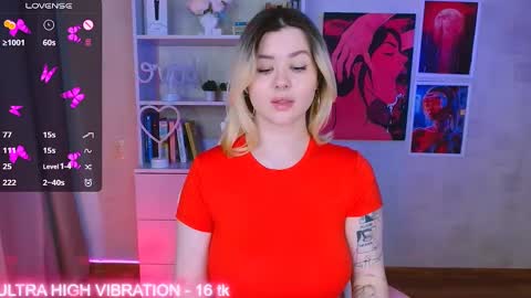 Snapshot of cutie_mili chatting on March 2025 10:45:01 AM mili online show from March 2025 10:45:01 AM