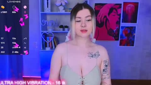 Snapshot of cutie_mili chatting on March 2025 05:11:01 AM mili online show from March 2025 05:11:01 AM