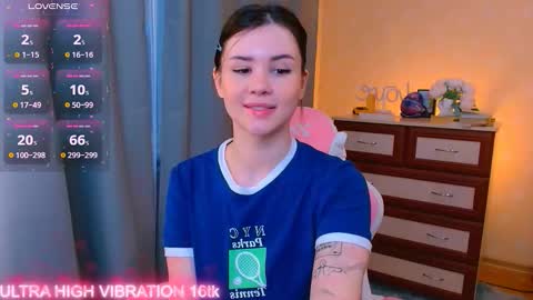 Snapshot of cutie_mili chatting on October 2025 07:28:01 AM mili online show from October 2025 07:28:01 AM
