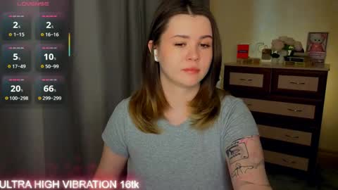 Snapshot of cutie_mili chatting on April 2026 09:18:01 AM mili online show from April 2026 09:18:01 AM