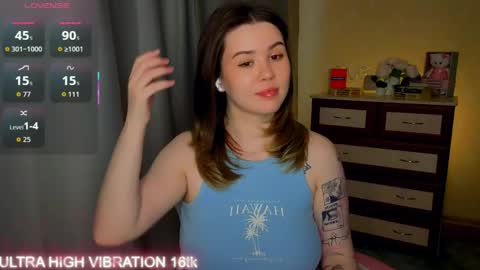 Snapshot of cutie_mili chatting on May 2026 09:49:02 AM mili online show from May 2026 09:49:02 AM