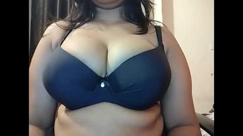 Ruhii online show from February 2026 08:35:01 PM