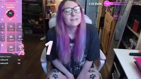 Snapshot of cutie_velvette chatting on June 2026 03:38:02 PM Cutie Velvette online show from June 2026 03:38:02 PM