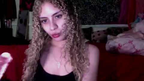 Snapshot of cutiekaylee chatting on November 2025 03:16:02 AM cutiekaylee online show from November 2025 03:16:02 AM