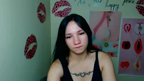 Snapshot of cutielady_ chatting on September 2025 06:51:01 PM Emma online show from September 2025 06:51:01 PM