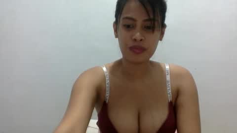 Snapshot of cutietrina chatting on December 2024 11:34:02 PM CutieTrina online show from December 2024 11:34:02 PM