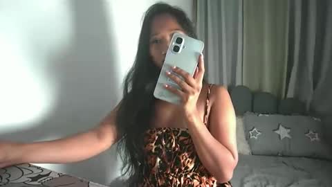 cuttiemorexn online show from November 2025 04:42:02 PM