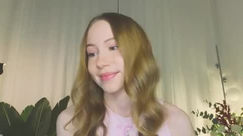 Snapshot of cuute_angell chatting on March 2026 05:08:01 PM Virginia See you on Sunday online show from March 2026 05:08:01 PM