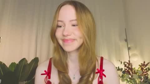 Snapshot of cuute_angell chatting on March 2026 05:07:01 PM Virginia See you on Sunday online show from March 2026 05:07:01 PM