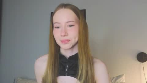 Snapshot of cuute_angell chatting on April 2026 05:07:01 PM Virginia See you on Sunday online show from April 2026 05:07:01 PM