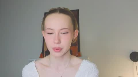 Snapshot of cuute_angell chatting on April 2026 05:09:02 PM Virginia See you on Sunday online show from April 2026 05:09:02 PM