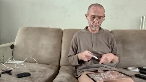 Snapshot of cuyversivan012 chatting on May 2026 12:10:01 PM cuyversivan012 online show from May 2026 12:10:01 PM