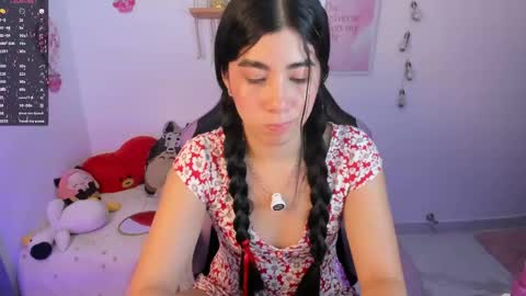Snapshot of cyber_lizz chatting on May 2026 07:44:02 PM Liz online show from May 2026 07:44:02 PM