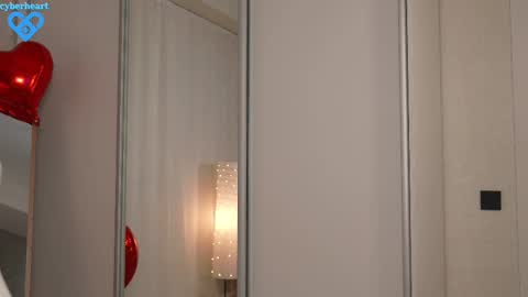 Snapshot of cyberheart_ chatting on February 2025 04:53:02 PM EMILY online show from February 2025 04:53:02 PM