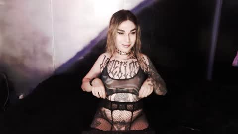 Nikki online show from February 2025 01:30:02 AM