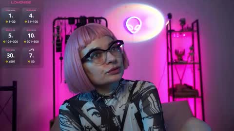 Lily Goddess online show from November 2025 11:31:01 AM