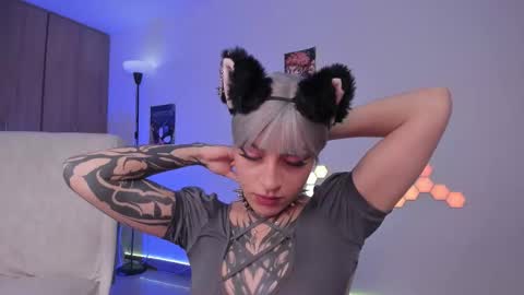  cyber zoe   online show from February 2026 03:28:02 PM