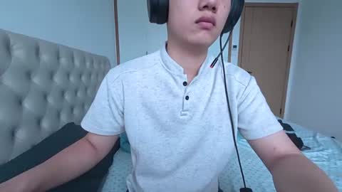 Snapshot of cychen793458675523 chatting on June 2026 01:25:02 AM CyChen online show from June 2026 01:25:02 AM