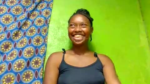 Snapshot of cynthia233365 chatting on May 2026 04:53:01 AM cynthia233365 online show from May 2026 04:53:01 AM