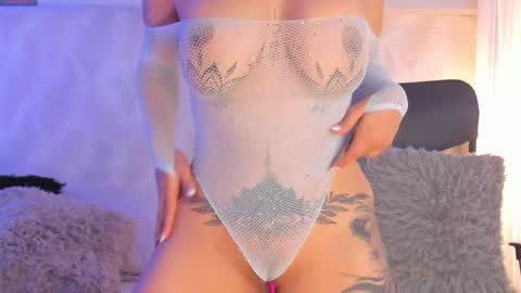 Snapshot of cyntia_adams chatting on February 2025 06:17:02 PM cyntia_adams online show from February 2025 06:17:02 PM