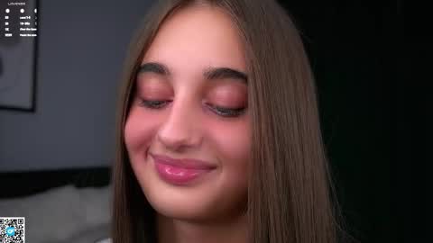 Isabella online show from November 2025 01:27:01 AM