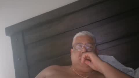 Snapshot of czar1974 chatting on June 2026 09:14:01 PM czar1974 online show from June 2026 09:14:01 PM