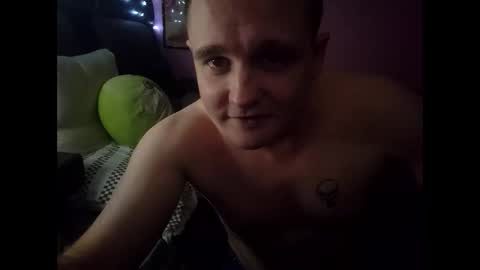 Snapshot of d3ath_follows_all chatting on November 2025 03:40:02 AM tilD3ATHdoWEpart online show from November 2025 03:40:02 AM