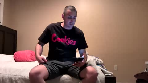 da_man411212 online show from May 2026 07:25:01 AM