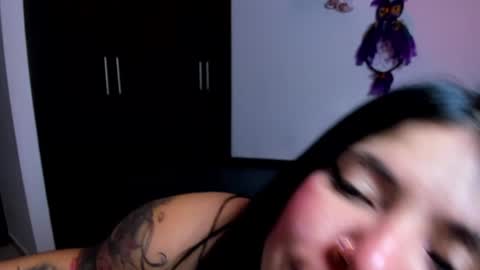 Ailyn  online show from December 2024 05:12:01 AM