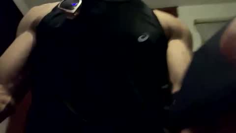 Jewbb online show from November 2025 02:10:01 AM