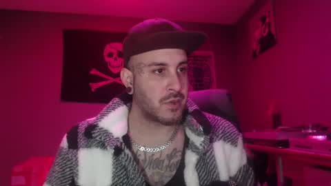 Snapshot of dabirdfree chatting on December 2024 05:21:02 PM Destroyer online show from December 2024 05:21:02 PM