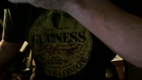 Dad Bod online show from February 2025 03:06:01 PM