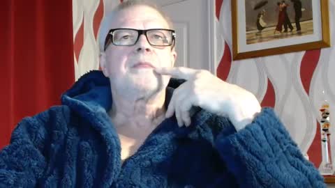 Brian ... online show from February 2025 09:18:01 PM