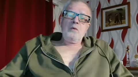 Snapshot of daddiescockforyou chatting on April 2026 07:53:01 PM Brian ... online show from April 2026 07:53:01 PM