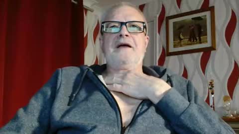 Snapshot of daddiescockforyou chatting on April 2026 08:57:02 PM Brian ... online show from April 2026 08:57:02 PM