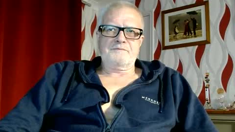 Snapshot of daddiescockforyou chatting on June 2026 08:08:01 PM Brian ... online show from June 2026 08:08:01 PM